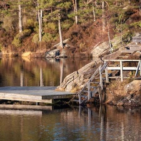 Romslig Og Fin Leilighet 17 Min Til Kristiansand Centrum Nodeland Екстериор снимка