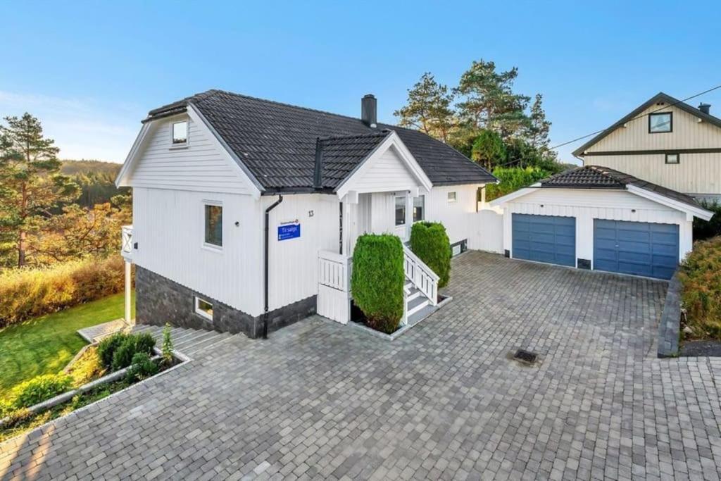 Romslig Og Fin Leilighet 17 Min Til Kristiansand Centrum Nodeland Екстериор снимка